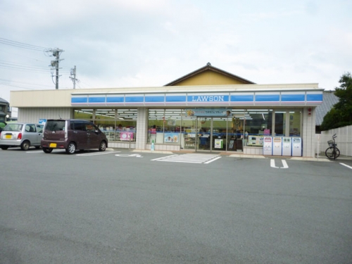 ローソン 松阪駅部田町店（693m）