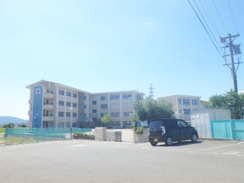松阪市立港小学校（1186m）