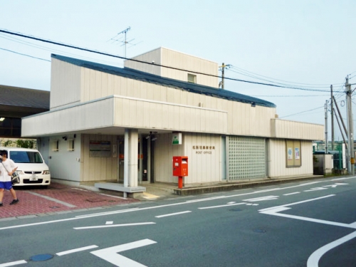 松阪垣鼻郵便局（672m）